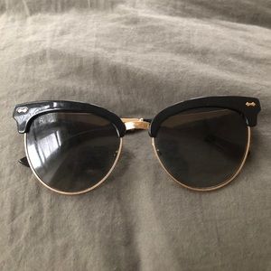 Gucci Cateye Sunglasses